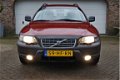 Volvo XC70 - 2.4 T Comfort Line+YOUNGTIMER+NW RIEMEN+NL AUTO - 1 - Thumbnail