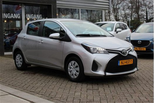 Toyota Yaris - 1.0 VVT-i Aspiration meer foto´s volgen - 1