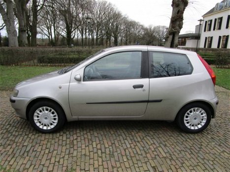 Fiat Punto - 1.2-16V ELX Stuurbekrachtiging Airco Lm Velgen - 1