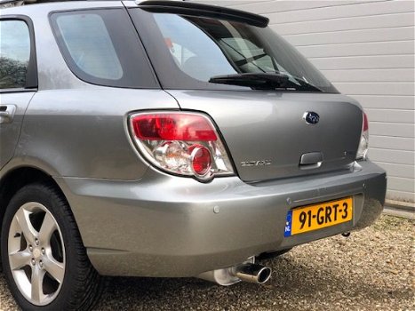 Subaru Impreza Plus - 2.0R AUTOMAAT - 1