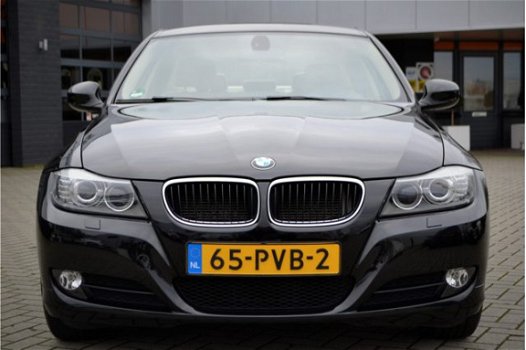 BMW 3-serie - 318i Corporate Business Line | Automaat | Navigatie | PDC | Cruise | Xenon RIJKLAAR - 1