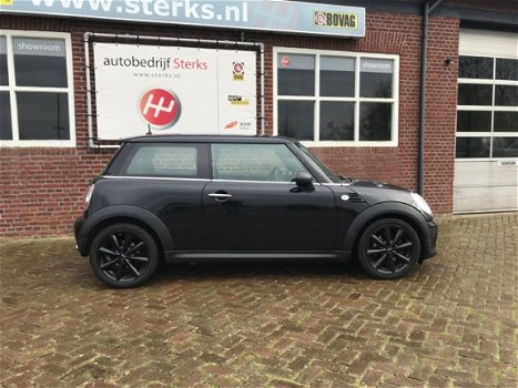 Mini Mini One - 1.6 Business Line LEDER 17