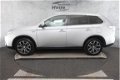 Mitsubishi Outlander - 2.0 PHEV Executive Edition X-Line | Navigatie | Climate Control | Achteruitri - 1 - Thumbnail