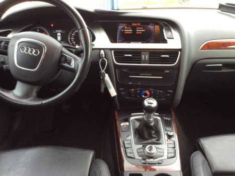 Audi A4 Avant - 2.0 TDIe Pro Line S .NAVI.LEER.XENON - 1