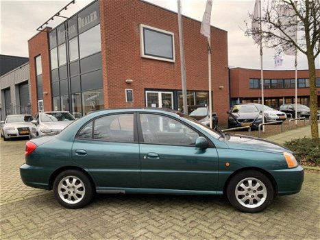 Kia Rio - 1.5 LS Ice Centrale Vergrendeling, Trekhaak - 1