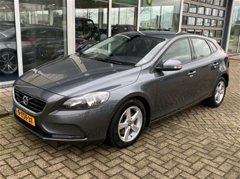 Volvo V40 - 1.6 D2 Kinetic clima navi pdc org ned 1e eig - 1