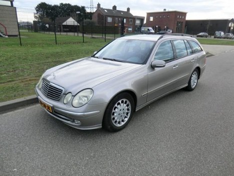 Mercedes-Benz E-klasse Combi - 270 CDI Avantgarde - 1