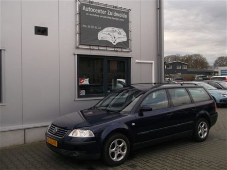 Volkswagen Passat Variant - 2.0 Trendline airco cruise lmv nap nw apk 02-2021 - 1