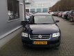 Volkswagen Passat Variant - 2.0 Trendline airco cruise lmv nap nw apk 02-2021 - 1 - Thumbnail