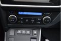 Toyota Auris Touring Sports - 1.8 Hybrid + XENON / PARKEER AUTOM. / PANORAMADAK / NAVI - 1 - Thumbnail