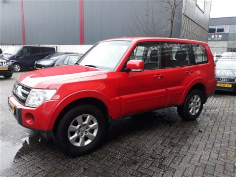 Mitsubishi Pajero - 3.2 DI-D Instyle AUTOMAAT ECC 4X4 DIESEL 7-PERSOONS - 1