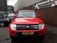 Mitsubishi Pajero - 3.2 DI-D Instyle AUTOMAAT ECC 4X4 DIESEL 7-PERSOONS