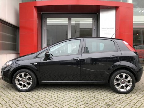 Fiat Punto Evo - 0.9 TwinAir Lounge CRUISE CONTROL / CLIMATE CONTROL / PARKEERHULP - 1