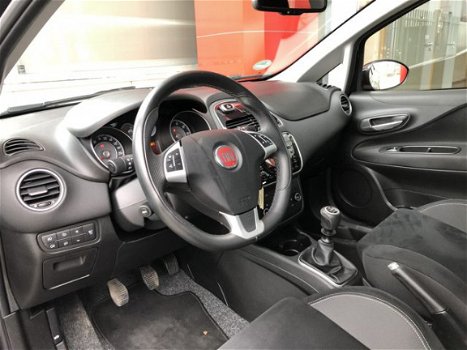 Fiat Punto Evo - 0.9 TwinAir Lounge CRUISE CONTROL / CLIMATE CONTROL / PARKEERHULP - 1