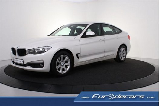 BMW 3-serie Gran Turismo - 318d *Navigatie*Leer*Keyless - 1