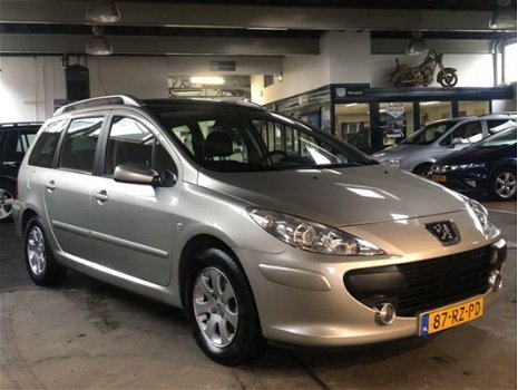 Peugeot 307 SW - 1.6-16V Pack Automaat | Trekhaak | panoramadak (vestiging Driebergen) - 1