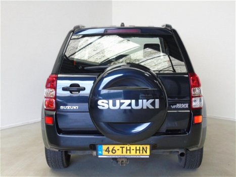 Suzuki Grand Vitara - 2.0-16V Exclusive 4x4 - 1