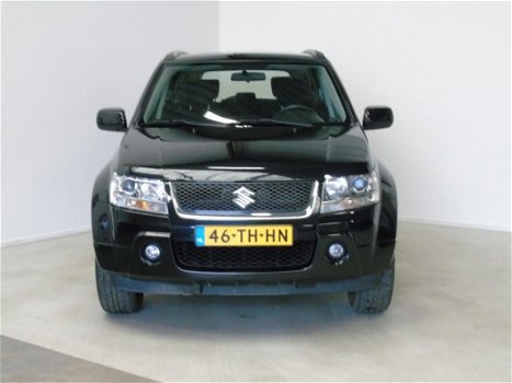 Suzuki Grand Vitara - 2.0-16V Exclusive 4x4 - 1