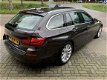 BMW 5-serie Touring - 525d 218pk Modern Line Leder Panoramadak 18'' - 1 - Thumbnail