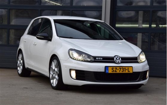 Volkswagen Golf - 2.0 GTD * LEER * NAVIGATIE * AUTOMAAT * LED XENON - 1