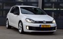 Volkswagen Golf - 2.0 GTD * LEER * NAVIGATIE * AUTOMAAT * LED XENON - 1 - Thumbnail