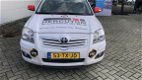 Toyota Avensis Wagon - 2.0 D-4D-F Luna 126 pk Prijs export 2250, - 1 - Thumbnail