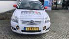 Toyota Avensis Wagon - 2.0 D-4D-F Luna 126 pk Prijs export 2250, - 1 - Thumbnail