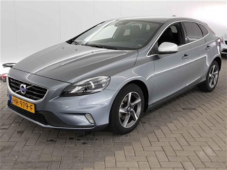 Volvo V40 - 2.0 D2 Business Sport 88kW 5Drs - 1