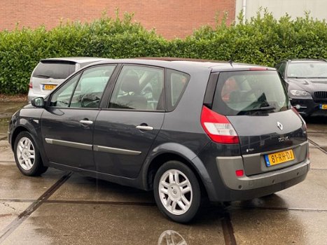 Renault Scénic - 1.6-16V Tech Line/Airco/CruiseC/Nieuwe Apk - 1