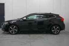 Volvo V40 - 1.6 D2 R-Design Navigatie | ECC | Parkeersensoren achter |