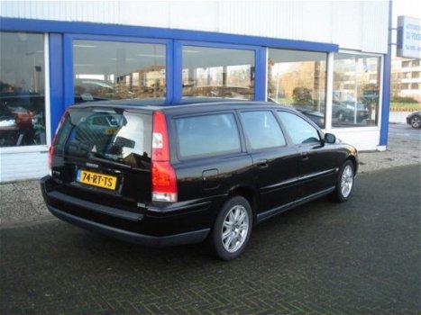 Volvo V70 - 2.4 D EDITION SPORT, NAVI, LM VLG, 1EIG EURO 4 PERFECT ONDERHOU - 1