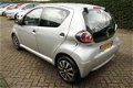 Toyota Aygo - 1.0 12V 68PK 5-DEURS NIEUWE APK - 1 - Thumbnail