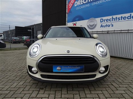 Mini Mini Clubman - 1.5 37Dkm Xenon/LED Keyless Go&Entry Stoelverw 18