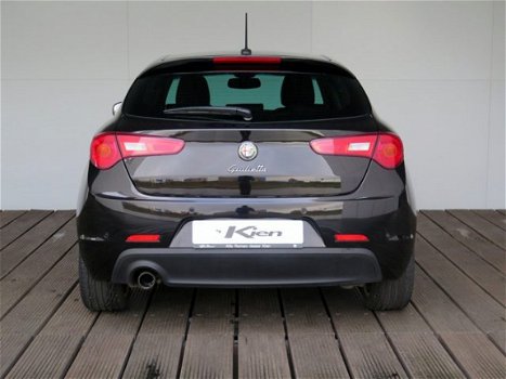 Alfa Romeo Giulietta - 1.4 T Exclusive | Navigatie | Leder | Stoelverwarming - 1