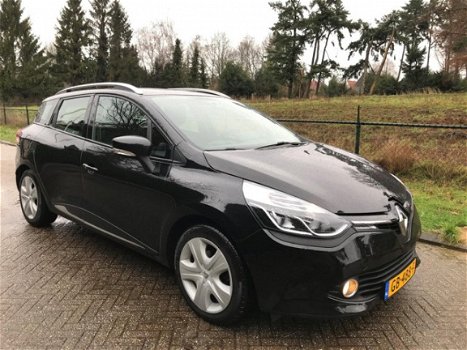 Renault Clio - 1.5 dCi ECO Night&Day ZEER NETJES/RIJDT SUPER - 1