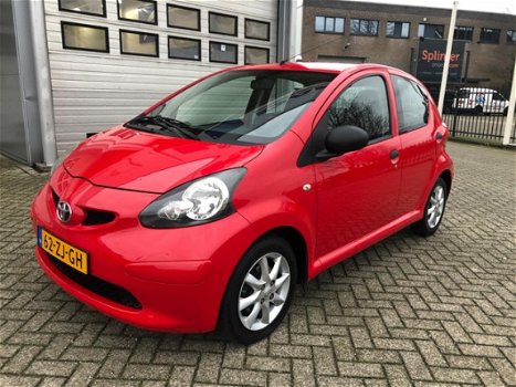 Toyota Aygo - 1.0-12V [bj 2008] 5DRS+2e eigenaar/Nette auto - 1