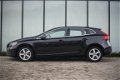 Volvo V40 - 2.0 D4 Summum Business - 1 - Thumbnail