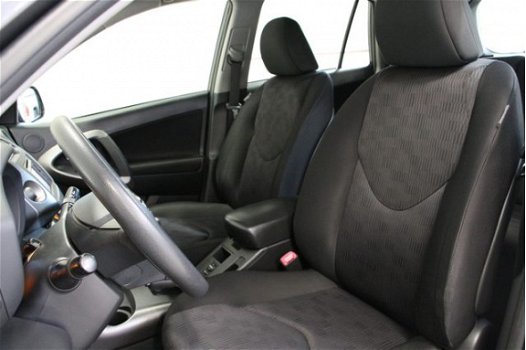 Toyota RAV4 - 2.0 VVTi Comfort 2WD # NAVIGATIE + CRUISE CONTROL - 1