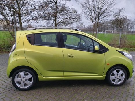 Chevrolet Spark - 1.2 16V LT - NETTE STAAT - BWJR 2010 - AIRCO - 1