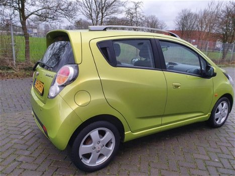 Chevrolet Spark - 1.2 16V LT - NETTE STAAT - BWJR 2010 - AIRCO - 1