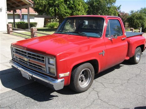 Chevrolet C10 - PICK UP 350 V8 SHORTBED STEPSIDE - 1