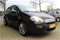 Fiat Punto Evo - 1.4 77PK Airco, Stuurb., Sportwielen - 1 - Thumbnail