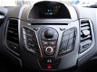 Ford Fiesta - 1.0 65PK 5D STYLE AIRCO / CD / WINTERSET - 1 - Thumbnail