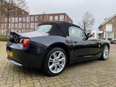 BMW Z4 Roadster - 2.2i - 1