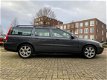 Volvo V70 - 2.4 T Geartr. C.L. Young Timer. Nieuwe distributieriem en banden - 1 - Thumbnail