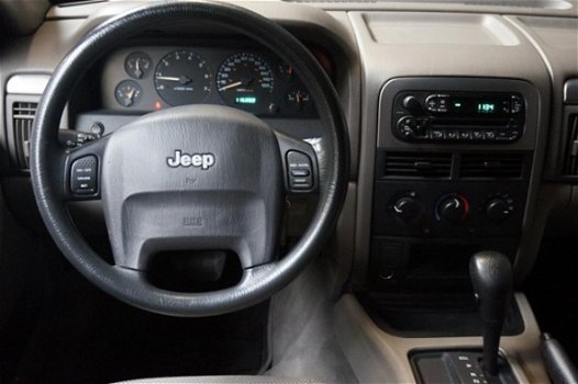 Jeep Grand Cherokee - LAREDO 4.0i 6cil LPG G3 Auto. YOUNGTIMER - 1
