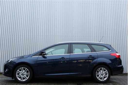 Ford Focus - 1.0 EcoBoost 125pk Titanium Navigatie, Trekhaak, Cruise control - 1