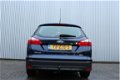 Ford Focus - 1.0 EcoBoost 125pk Titanium Navigatie, Trekhaak, Cruise control - 1 - Thumbnail