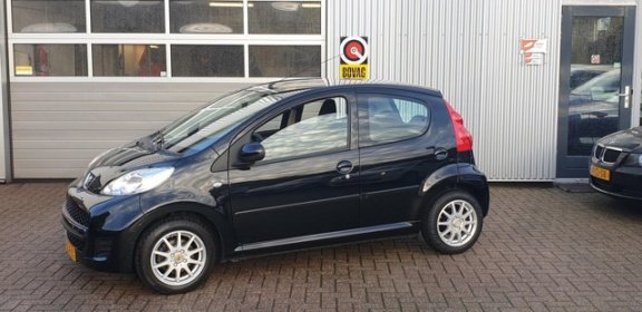 Peugeot 107 - 1.0-12V XS 5 Deurs Airco Elec ramen - 1