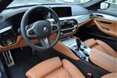 BMW 5-serie - 520i High Executive M Sport Edition Aut. Verwacht : April